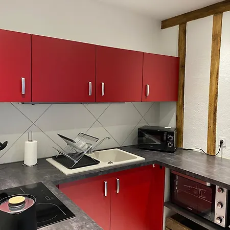 Du Trefoux Le Villainois Apartamento