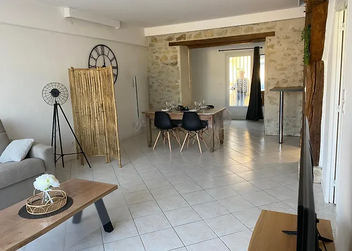 Du Trefoux Le Villainois Lejlighed *