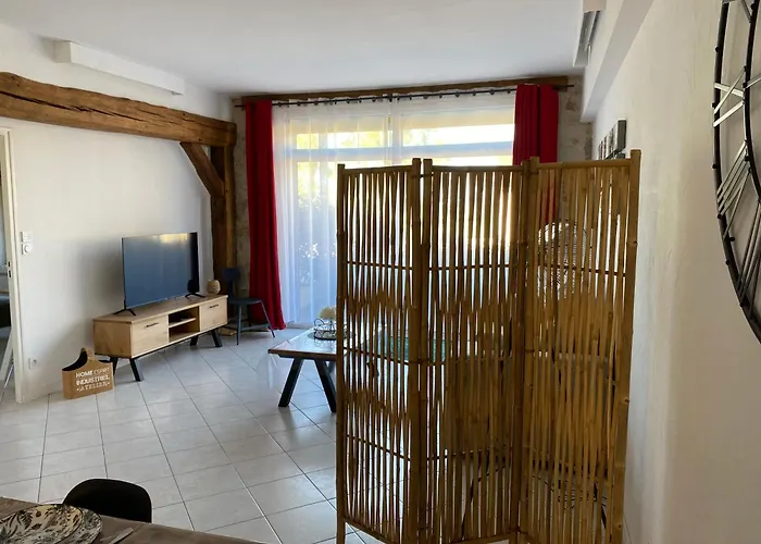 Du Trefoux Le Villainois